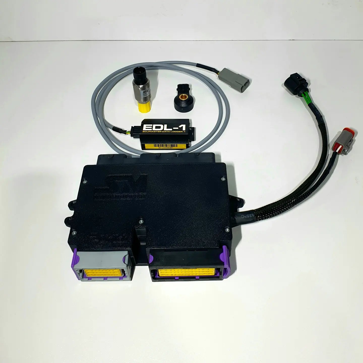 Megane 2 rs / Clio 3 rs Pnp for ecumaster black