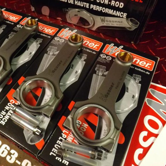 Wossner pistons + Wossner rods Megane 2 RS , Megane 3 RS (Top quality)